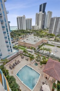 Alquiler de apartamento en King David 1202