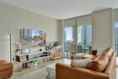 Alquiler de apartamento en King David 1202