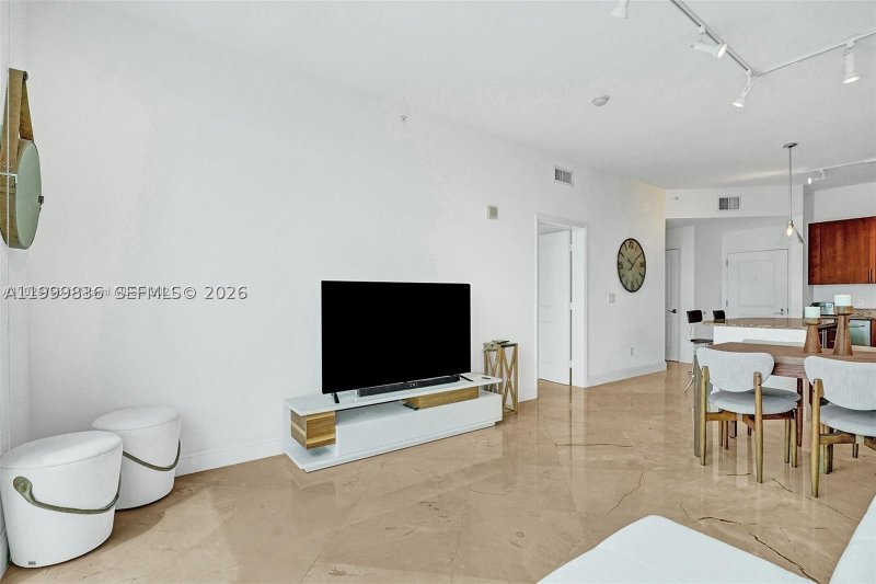 Apartment for rent at Ocean Marine Yacht Club 407