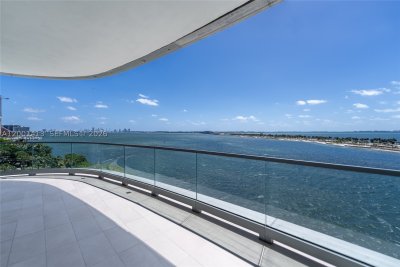 Comprar apartamento no Una Residences at Brickell 501