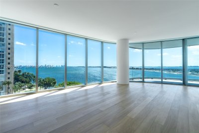 Comprar apartamento no Una Residences at Brickell 501
