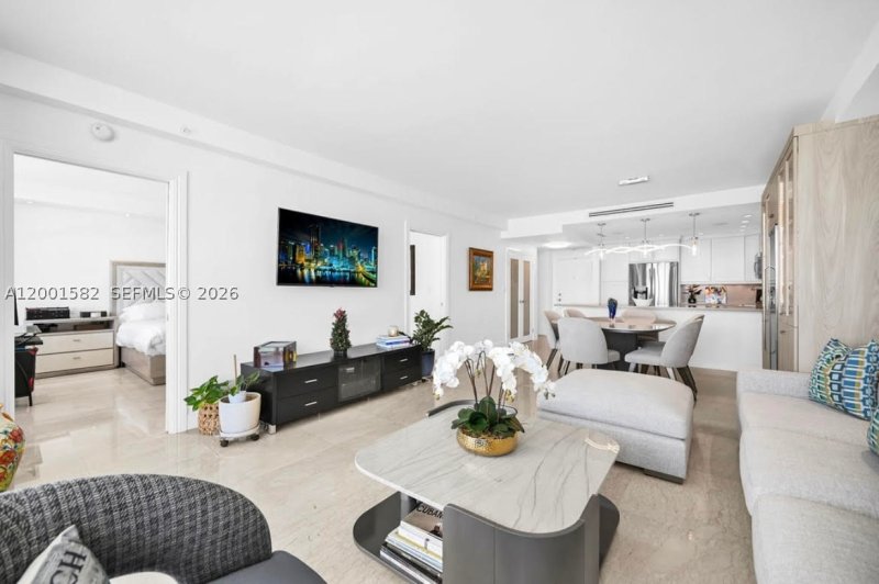 Condo for sale at Pavilion 903