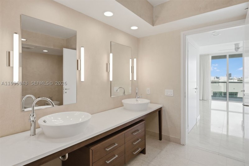 Comprar apartamento en Icon South Beach 910