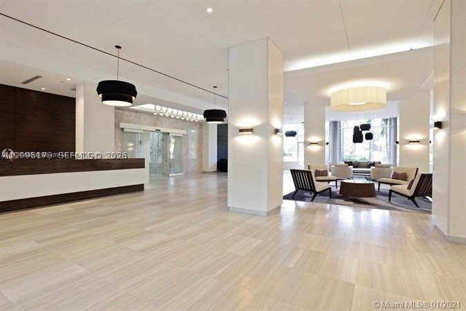 Aluguel de apartamento no Arlen House 1405