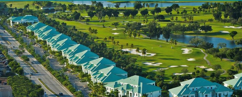 Condo for sale at The Blue Doral 809