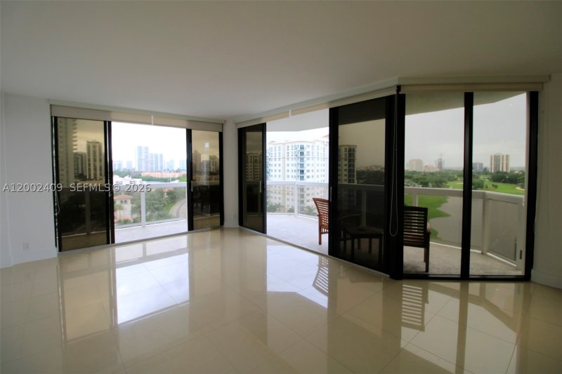 Comprar apartamento en The Landmark 1105