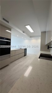 Comprar apartamento no The Cricket Club 605