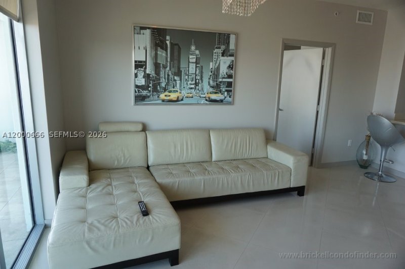 Apartment for rent at The Ivy 3505