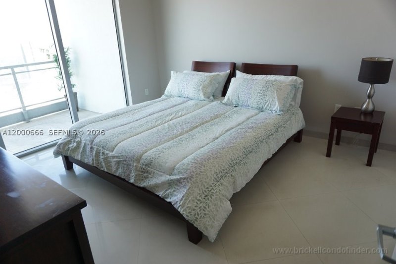 Apartment for rent at The Ivy 3505