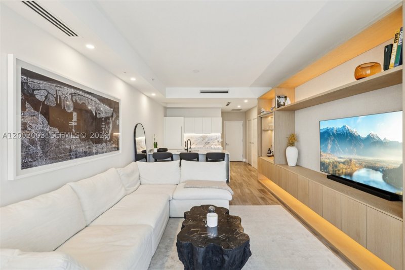 Comprar apartamento en SLS Lux Brickell 4902