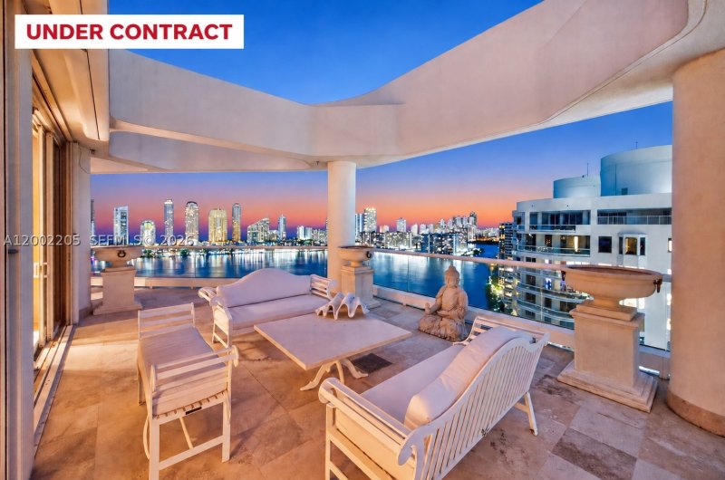 Apartment for rent at 7000 Williams Island