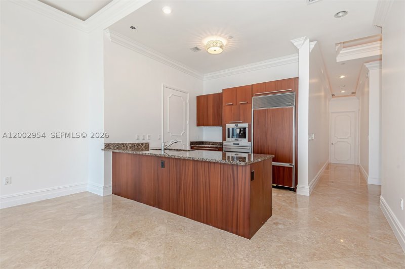 Comprar apartamento no Trump Tower Two 4302