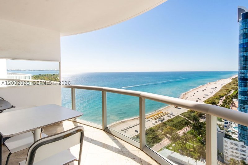 Condo for sale at Akoya 2306