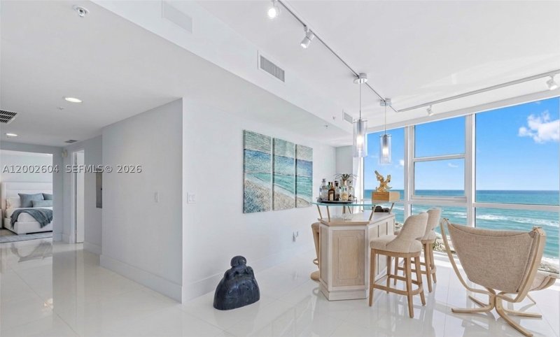Condo for sale at Trump Royale 709