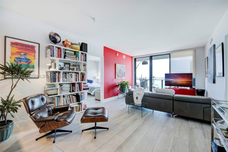 Condo for sale at Hyde Midtown 1607