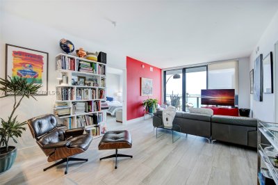 Comprar apartamento no Hyde Midtown 1607