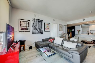 Comprar apartamento no Hyde Midtown 1607
