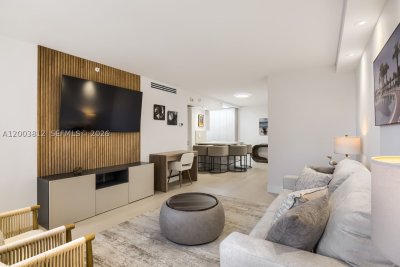 Comprar apartamento en The Wave Condo 833