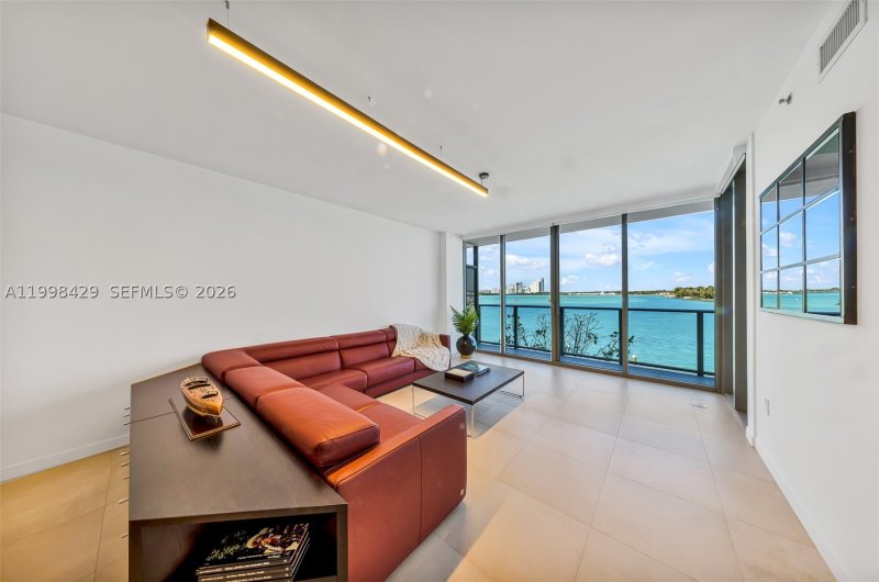 Comprar apartamento en Onda Bay Harbor Islands 304