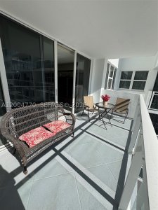Comprar apartamento en Parker Plaza Estates 403