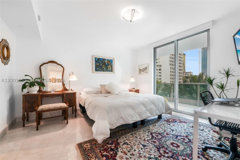 Condo for sale at Jade Brickell 408