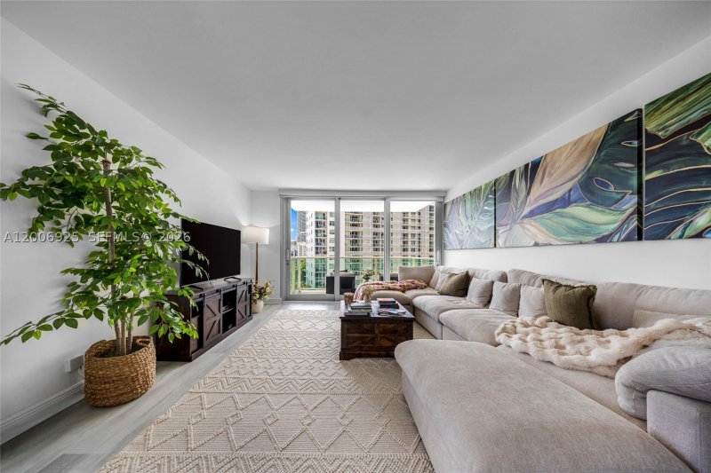 Condo for sale at Mirador 702