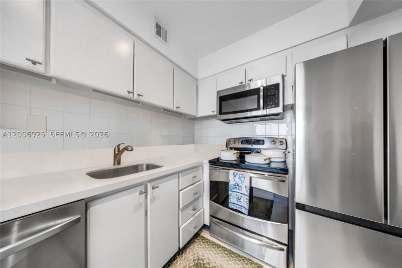 Condo for sale at Mirador 702