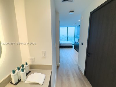 Comprar apartamento no E11EVEN Hotel & Residences 3012B