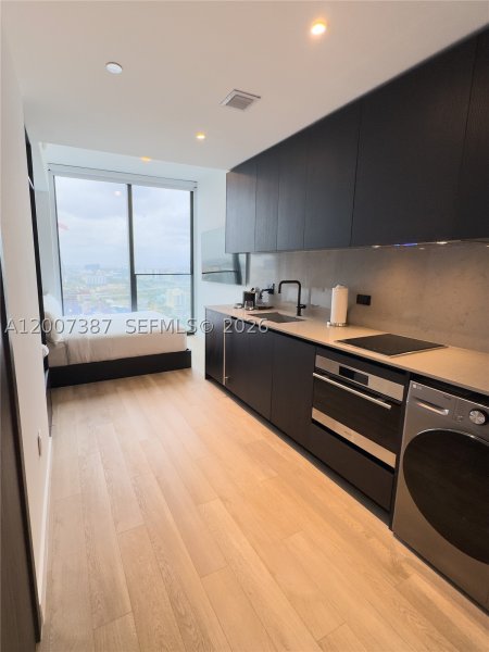 Condo for sale at E11EVEN Hotel & Residences 3012B
