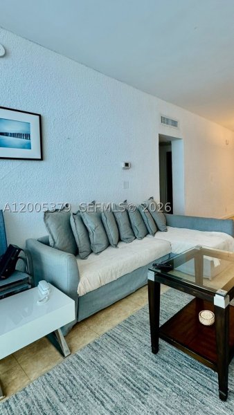 Apartment for rent at Sian Ocean Residences PH3