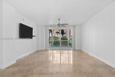 Comprar apartamento no Aventura Marina 403