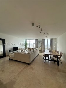 Bayview Towers Apt #B811