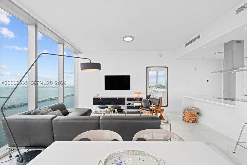 Property photo # 7