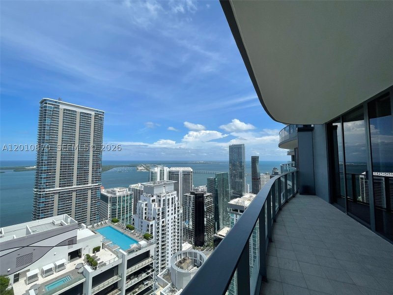 Apartment for rent at Brickell Flatiron PH5908