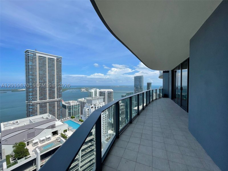 Apartment for rent at Brickell Flatiron PH5908