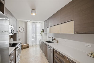 Aluguel de apartamento no Courts Brickell Key 409