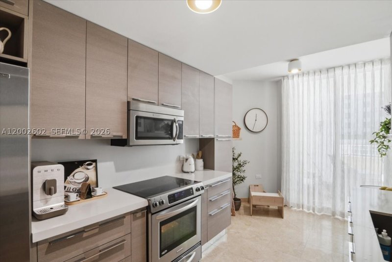 Apartment for rent at Courts Brickell Key 409