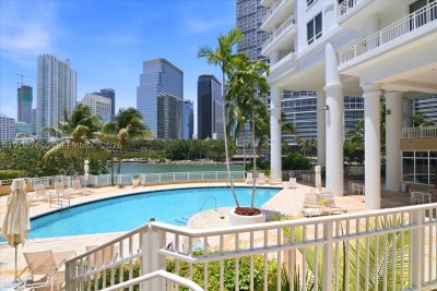 Courts Brickell Key Apt #409