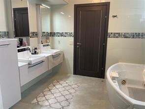 Condo for sale at The Pinnacle 806