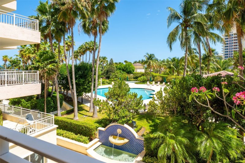 Comprar apartamento en Ocean Tower Two 404