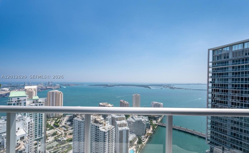 Condo for sale at Icon Brickell Tower I 5305