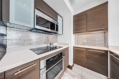 Comprar apartamento no 500 Brickell East Tower 3707