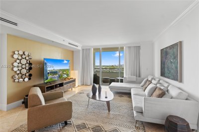 Comprar apartamento en Ritz Carlton Coconut Grove 1505