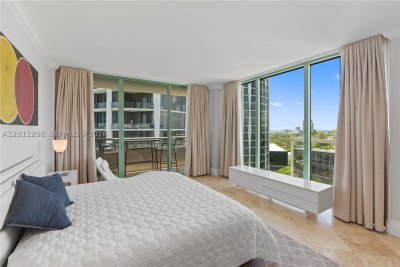 Comprar apartamento en Ritz Carlton Coconut Grove 1505