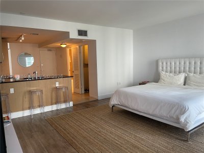 Aluguel de apartamento no Harbour House 901