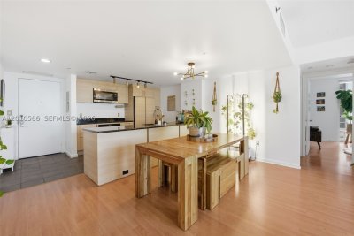 Comprar apartamento no 50 Biscayne 2911