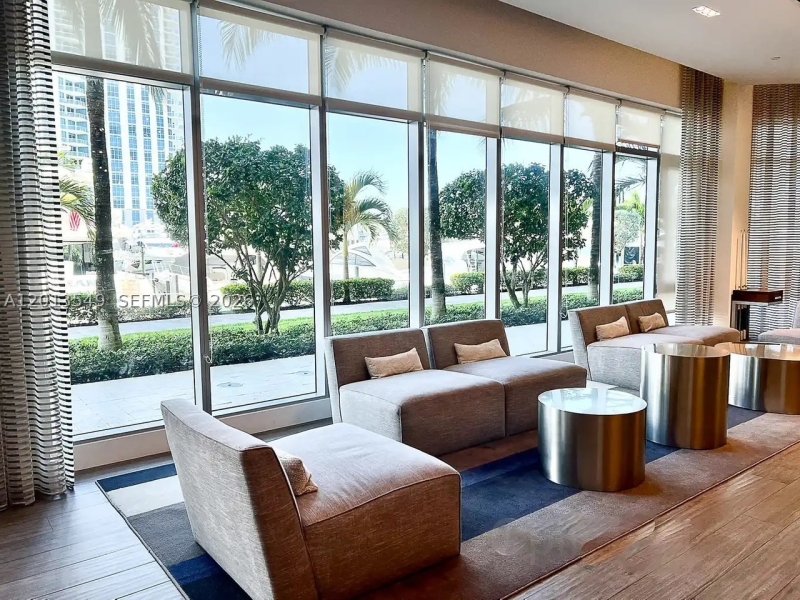 Condo for sale at Marina Palms Yacht Club 1610