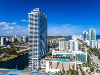 Comprar apartamento en Hyde Beach House R908