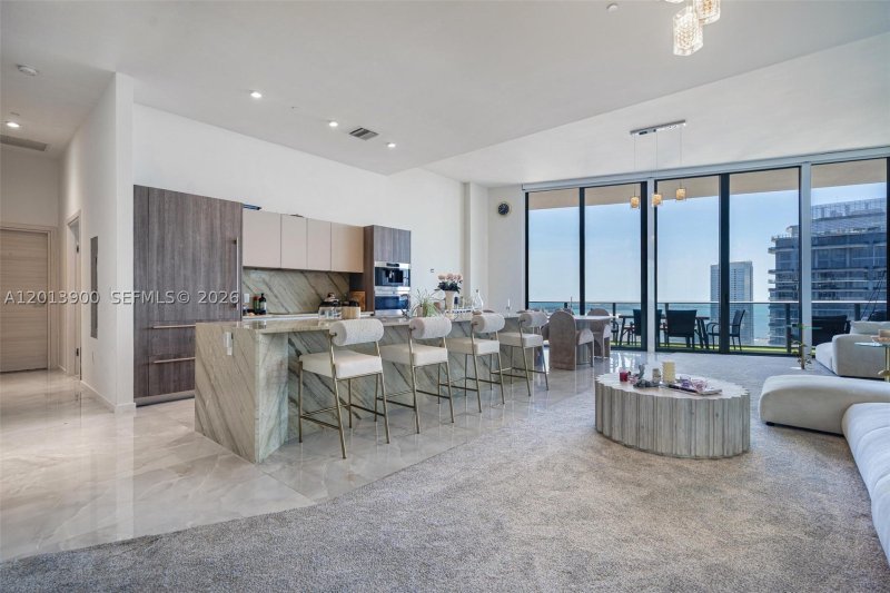 Comprar apartamento en SLS Lux Brickell 5702