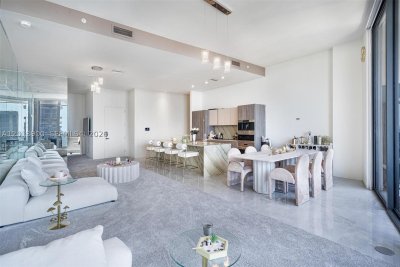 Comprar apartamento en SLS Lux Brickell 5702